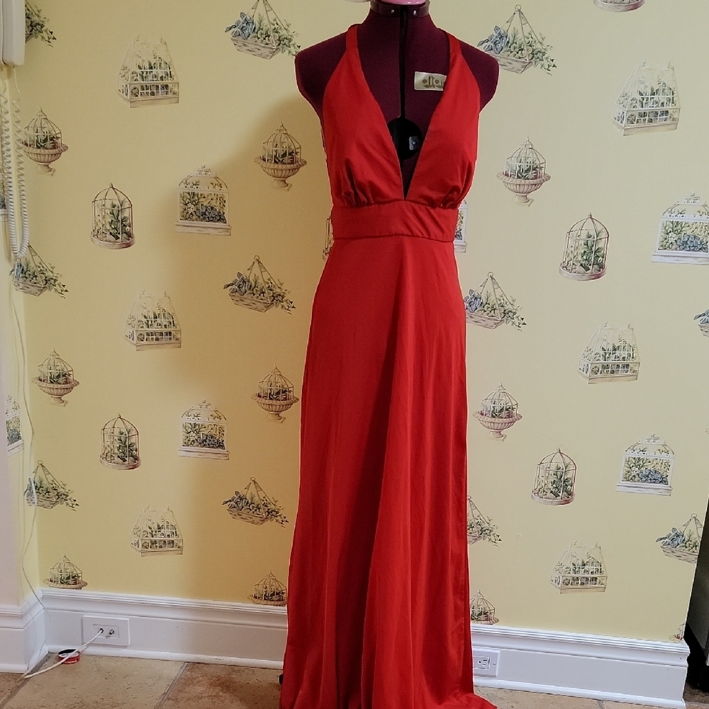 Red Sleeveless Halter Backless Gown for Prom
